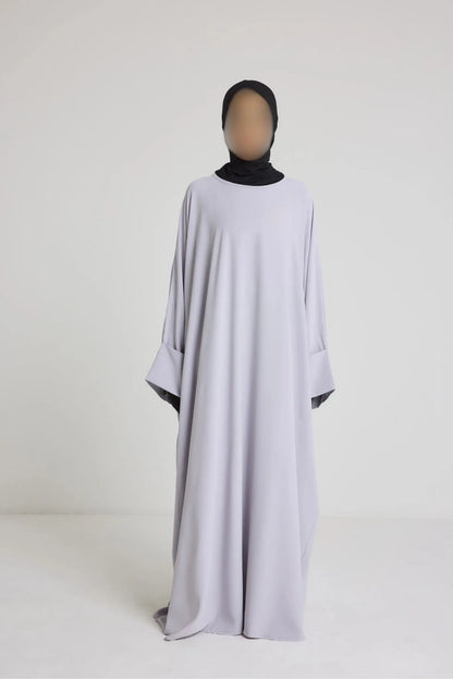 Robe Nour - large et manche large avec bouton