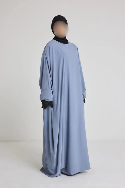 Robe Nour - large et manche large avec bouton