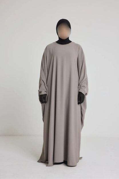 Robe Nour - large et manche large avec bouton