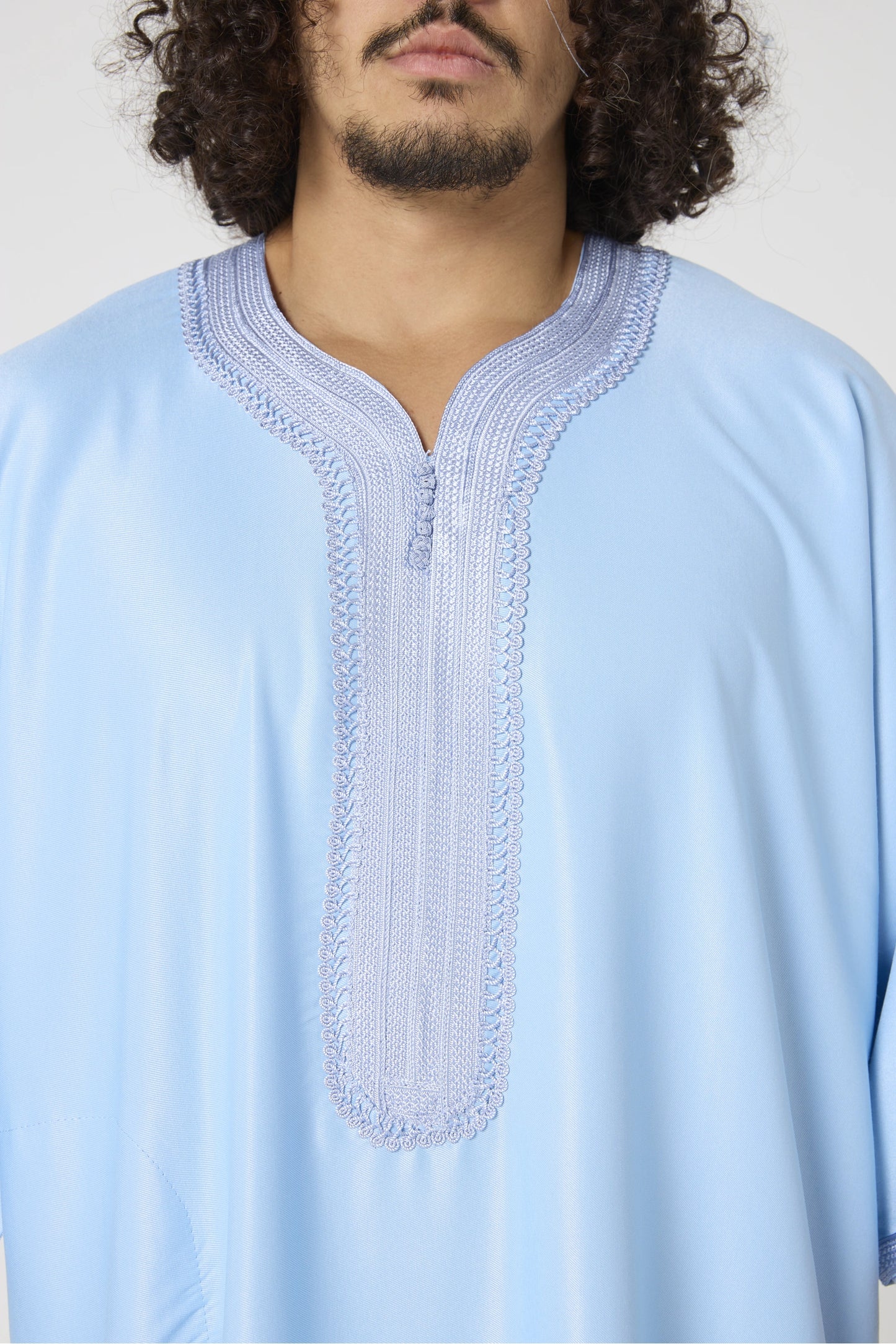 Qamis Marocain col orné