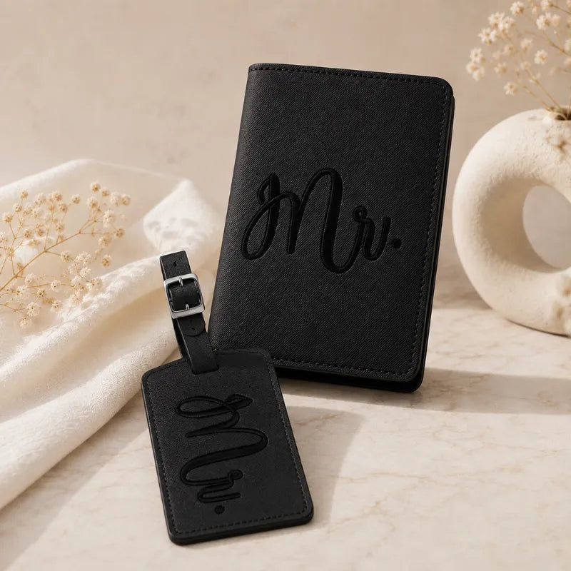 Protège-Passeport et Étiquette à Bagage « Mr. »