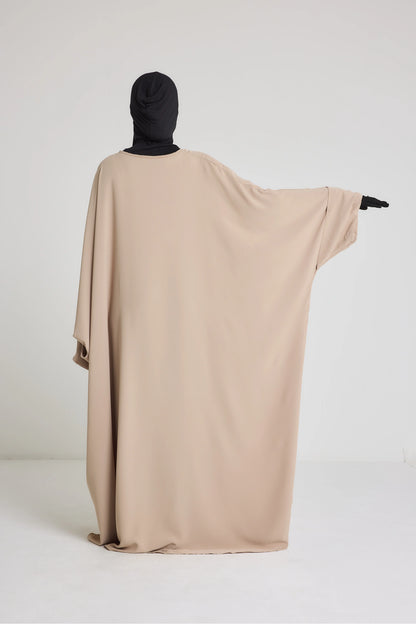 Robe Nour - large et manche large avec bouton