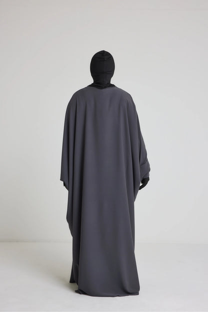 Robe Nour - large et manche large avec bouton