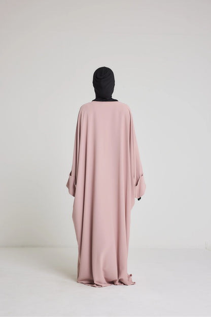 Robe Nour - large et manche large avec bouton